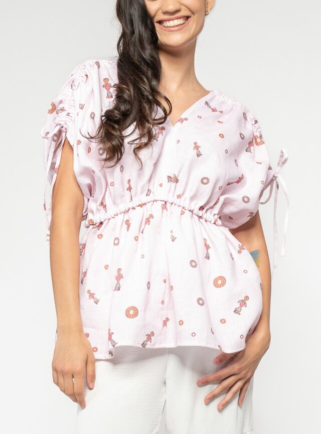 Dámsky top zo 100% ľanu s výstrihom